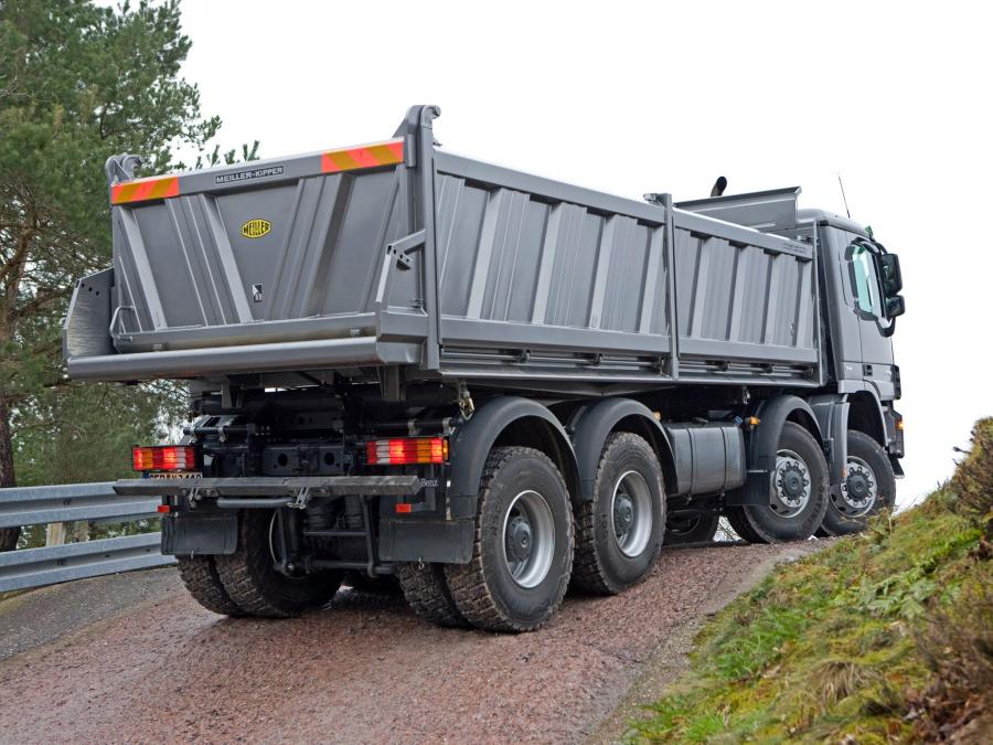 Mercedes-Benz Actros 4148 2009 года  (фото 5 из 25)